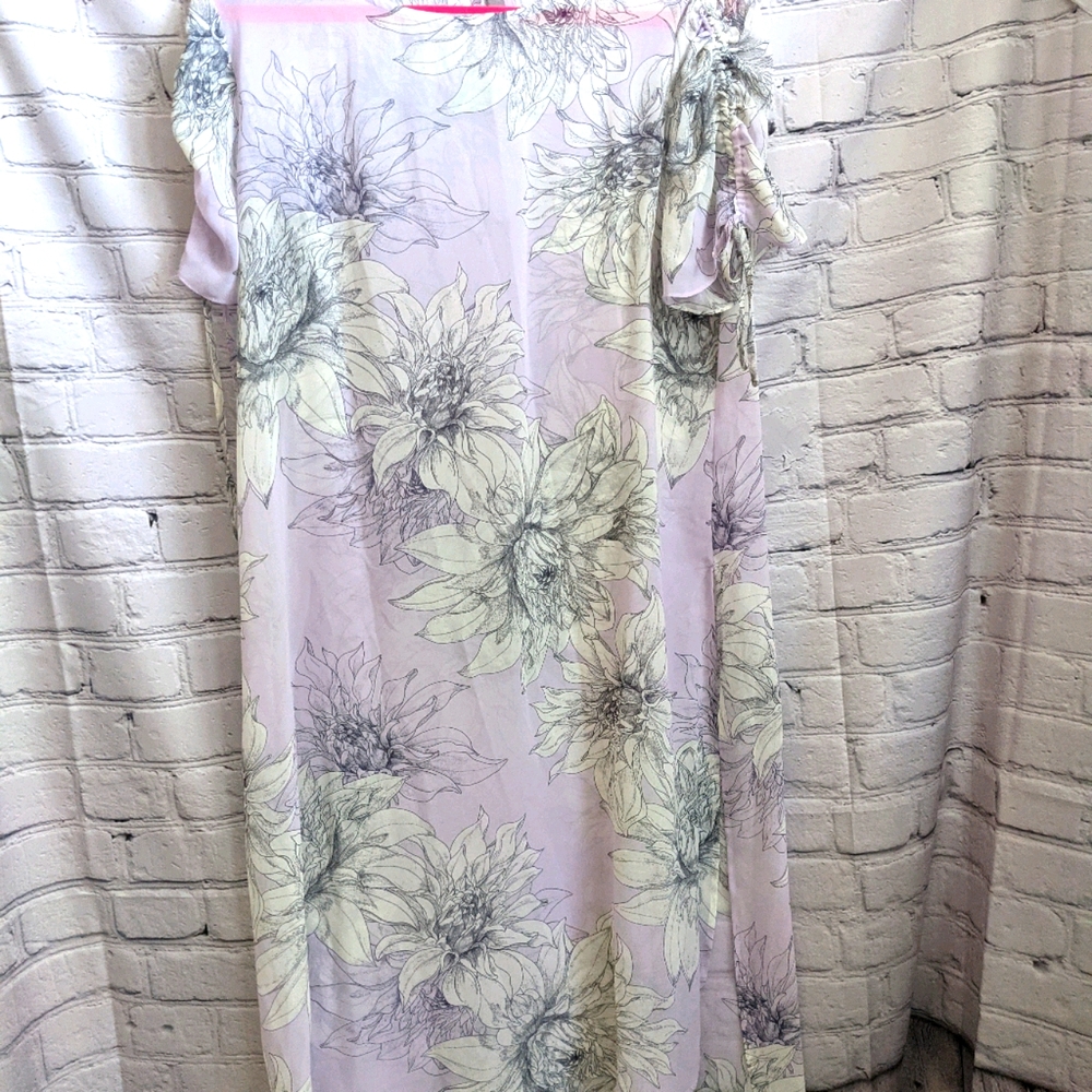 Vince Camuto Lavender Floral Tunic